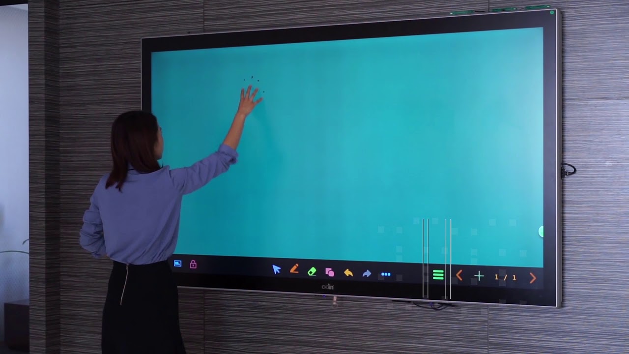 Revolutionizing Classrooms: The Rise of Electronic Blackboards缩略图
