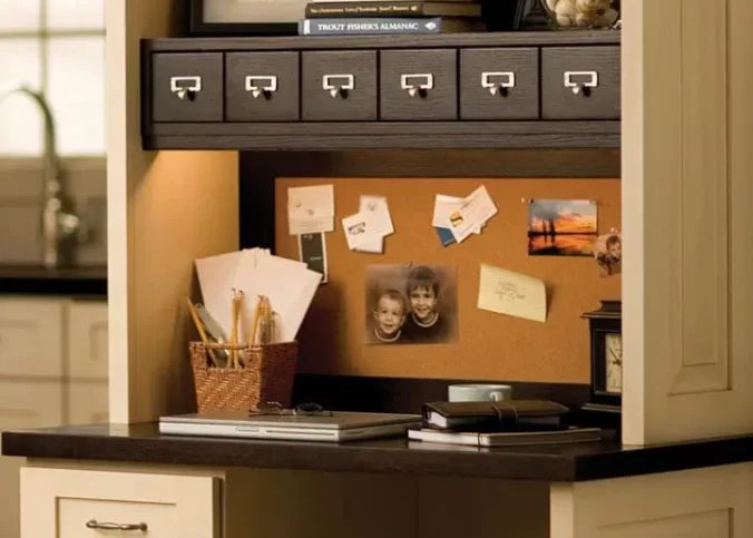 small desk organizer