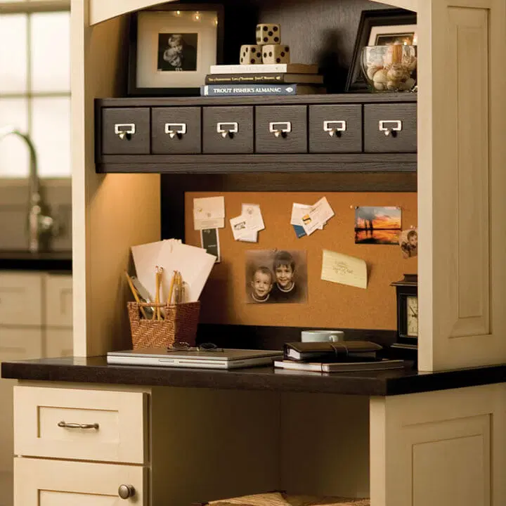 small desk organizer